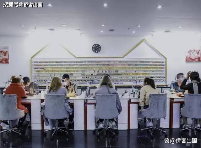 bandao下载：如何才能去美国打工？普通人能去美国打工吗？那边能赚多少？(图1)